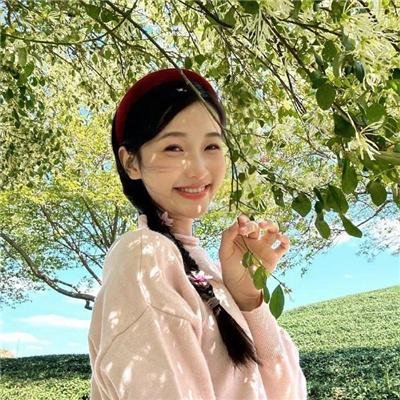 仙人坝的红衣兜
